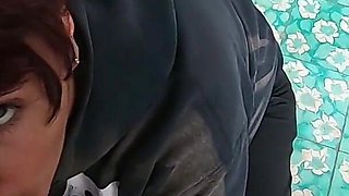 Stop making the dinner, I want to cum in your mouth