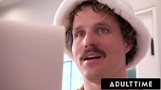 Devilish Lust’s Amateur Big Curves in Wild Passion