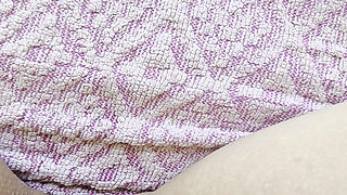 A Swollen Clitoris Looks Even Fleshier up Close