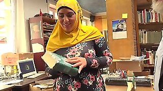 bookstore owner bangs a happy muslim wife