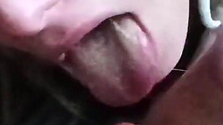 Homemade MILF Extreme Throating for Cumslut