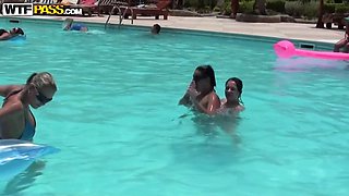 Egypt porn with hot bikini girls: Day 2 - Mind-blowing lesbian sex video