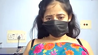 Bangladeshi hot college girl will have sex at home now.