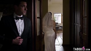 Anal Toys And Valentina Nappi - Italian Bride Buttplugged On The Day Of The Wedding