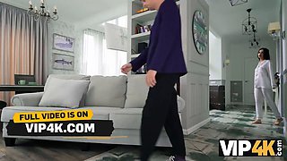 Vip4k. one pair of knockers is good, but 2 is nicer