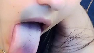 Perfect Body and Natural Titip Sexy Show