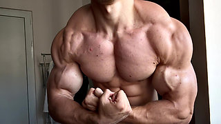 Hung Gym God Unveils His Thick Cock