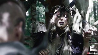 Outdoor doggy style fuck with a big-bottomed chick Amirah Adara