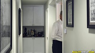 Sneaky Sex with curvy MILF