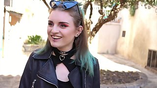 Anissa, 22, fucked by two guys at her request! - Jacquie et Michel TV