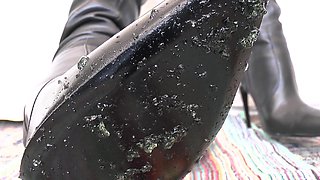 Smoking Mistress and Green Dessert From Boot Soles, POV Clip, Lady Victoria Valente (in German)