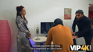 VIP4K. Your Daddy does it better, Loser!