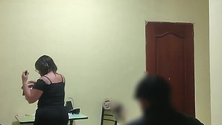 Follando a La Empleada Del Hogar