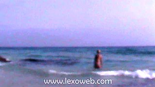 Amateur girlfriend toys and sucks outdoor with facial