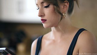 Incredible Reagan Foxx porn perverted clip