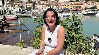 Ashley goes exploring with Marie... - Jacquie et Michel TV