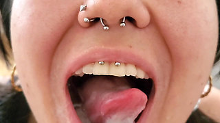 I Ride His Cock While Wearing My Large Buttplug, He Ended up Cumming in My Mouth and I Swallow His Hot Cum!