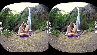 Endza & Sierra Lesbian Camping & Cumming