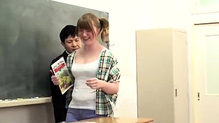 Amateur college group sex session