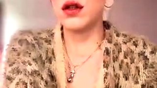 Webcam milf with breast milk live hardcore masturbate