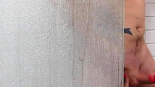 Hard shower sex - Cherry Kiss