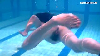 Sneaky sweetheart's swimming pool teen (18+) sex