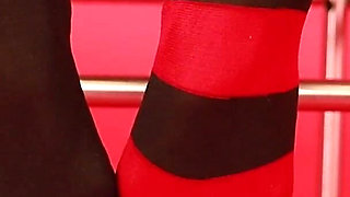 Clogs & Opaque Tights - Footplay Contrast