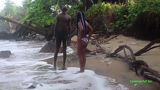 Public Fuck With Unknown Tourist At Kribi Beach 6 Min