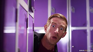 Sneaking Around At The Sex Club With Danny D, Zaawaadi - Brazzers