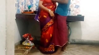 Indian Deshi bhabi kitchen sex