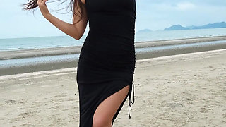 Sexy Tight Black Dress and Beauty Chill