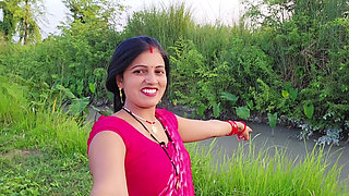 Desi innocent girl har fuck, Local Indian girl fucking video with condom