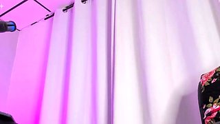 Shemale tranny enjoying solo masturbation