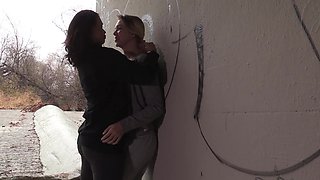 Lesbo Dana Vespoli enjoys while fingering Jessie Andrews's cunt