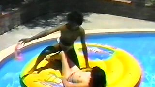 An Hour of Vintage Oral & Toys