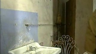 Olivia del rio sex in the toilet