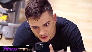 Sport rooms brilliant influencer Rika Fane fucks and sucks Big Dick in gym