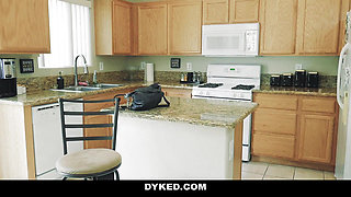 Tall Latina goes muff-diving on cute brunette teen