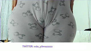Camel Toe - Turkish MILF