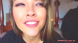 Hot glamour babe webcam solo