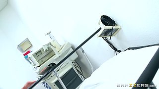 Pushing For A New Prescription With Reagan Foxx, Keiran Lee - Brazzers