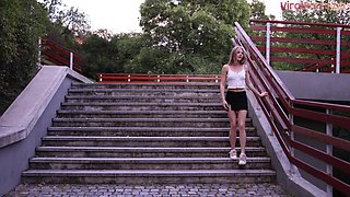 Amoral tart exciting porn clip
