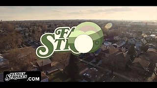 Horny young tart gets back from college and sneakily pounds stepdaddy while her step-mom is not watching