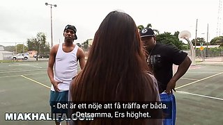 Mia Khalifa - minute pojkvän låter mig inte ha en trekant, så jag hade sex med två svarta män