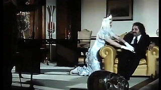 Wild vintage orgy with few hot MILFs