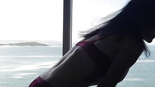 Seaview Striptease and Squirting