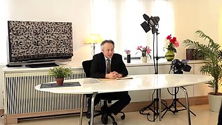 Swingers in hot old vs young group sex