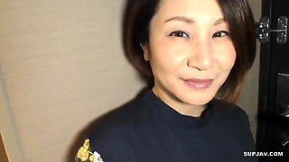 Korean wife on couch Amateur Asian Japanese Korean Webcams