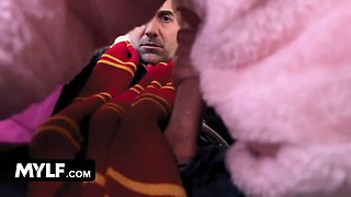 Millie's harry potter fest turns into a creampie oral escapade