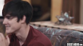 Large-Breasted mom and big bootie teenager riding penis
